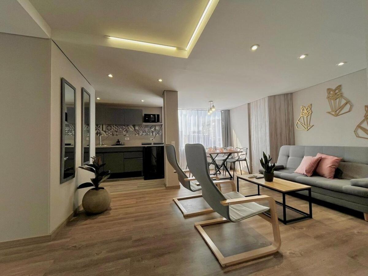 Apartment, Parque La 93 6-4 *